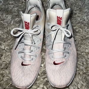 Women’s Nike shoes